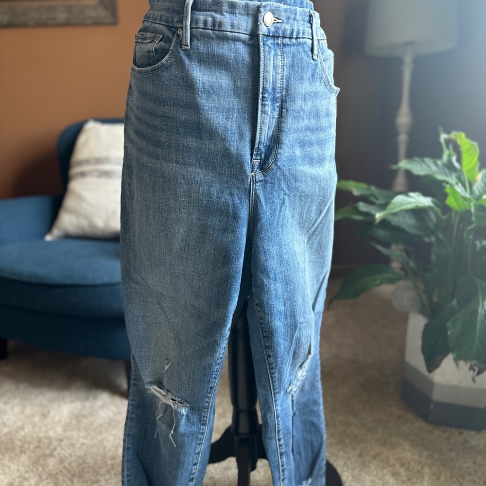 Good American Light Blue Distressed Skinny Leg Jeans